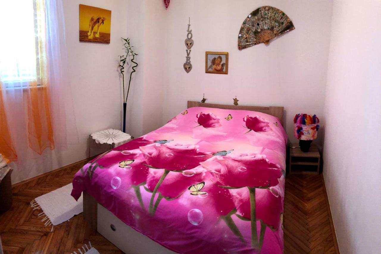 Guest House San Nikola Stari Grad  Esterno foto